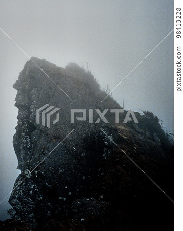 天狗山，石鎚山的山頂 98413228