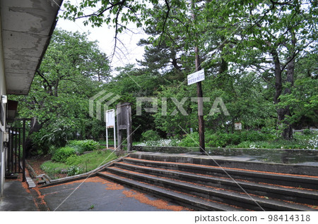 Tsugaru Railway Hadano Park Station 98414318