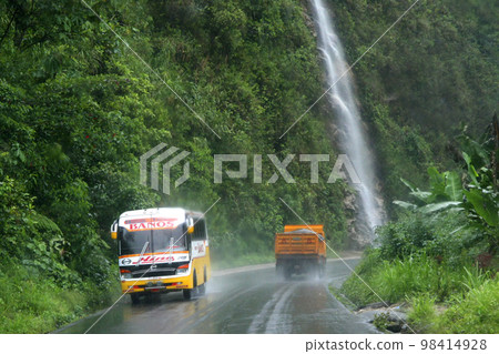 Road View Banos-El Puyo, Ecuador Road View Banos-El Puyo, Ecuador 98414928