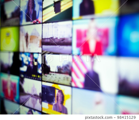 Split tv screen. Split tv screen. 98415129