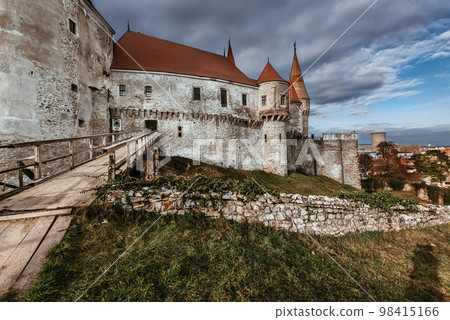 Medieval Corvin Castle in Hunedoara Transylvania 98415166