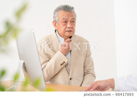 Medical image face-to-face Medical image face-to-face 98417893