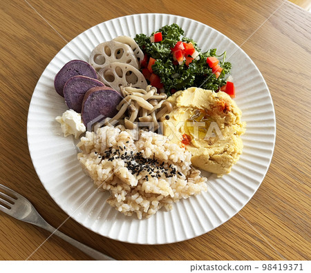 falafel plate lunch 98419371