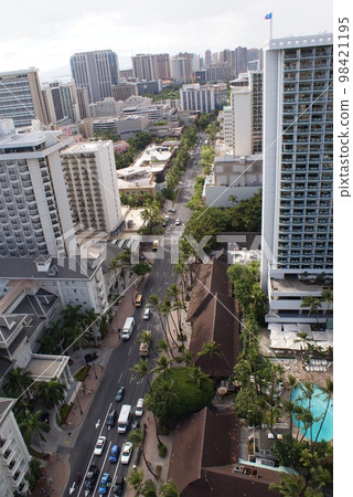 從摩天大樓看到的夏威夷城市景觀 98421195