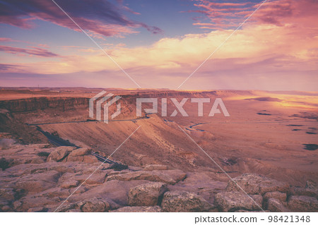 Beautiful dramatic sunset over the desert. Nature landscape. Makhtesh Ramon Crater, Israel 98421348