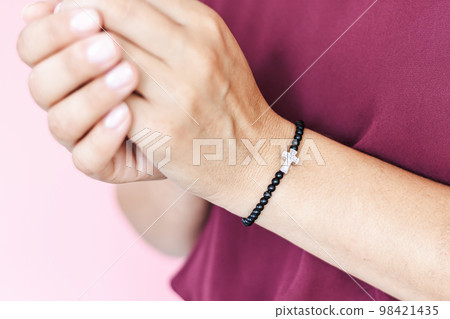 Christian faith. The direction of Christianity. Christian faith. The direction of Christianity. 98421435