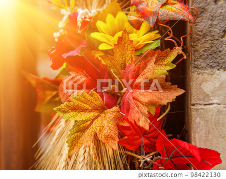 Artificial autumn leaves 98422130