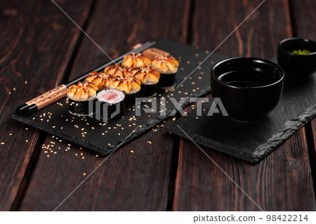 Japanese hot maki roll sushi with tuna - asian food concept 98422214