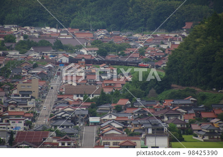 Yamaguchi Line Tsuwano area overhead view DL Yamaguchi DD51 98425390