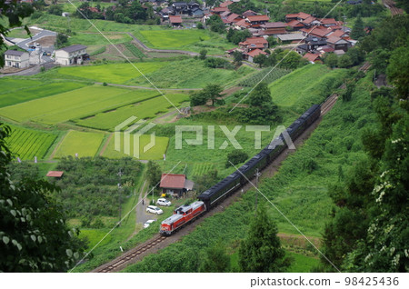 Yamaguchi Line Tsuwano area overhead view DL Yamaguchi DD51 Yamaguchi Line Tsuwano area overhead view DL Yamaguchi DD51 98425436