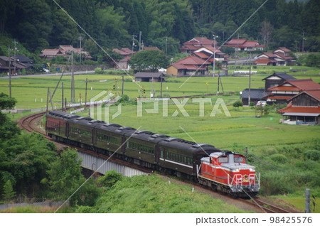 山口線 渡川附近 DL 山口 DD51 98425576
