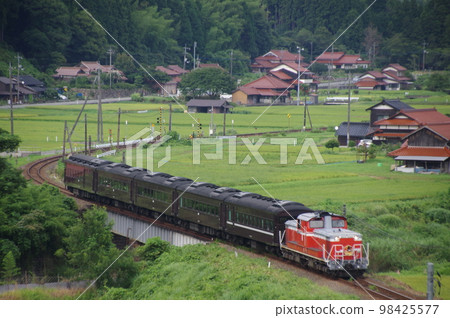 山口線 渡川附近 DL 山口 DD51 98425577