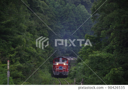 Yamaguchi Line near Niho DL Yamaguchi DD51 Yamaguchi Line near Niho DL Yamaguchi DD51 98426535