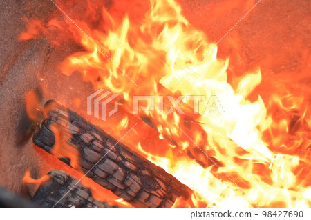 Burning flame 98427690