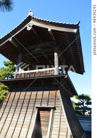 Bell Tower (Oshi Castle/Gyoda City Folk Museum/Honmaru, Gyoda City, Saitama Prefecture) Bell Tower (Oshi Castle/Gyoda City Folk Museum/Honmaru, Gyoda City, Saitama Prefecture) 98430243