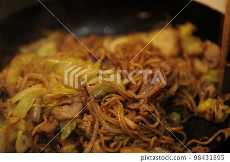 在家做飯的過程 98431895