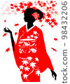 Silhouette of a woman in a kimono and autumn leaves 98432206