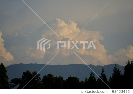 夏の雲 夏の雲 98433455