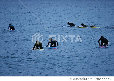 救生員晨練場景 98433539