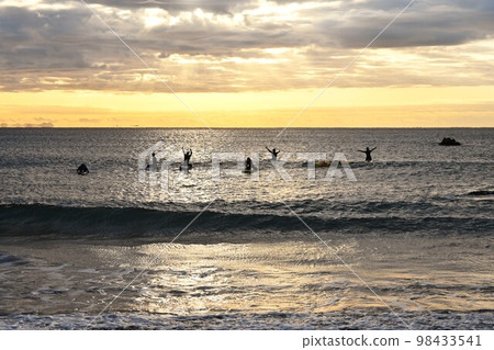 救生員晨練場景 98433541