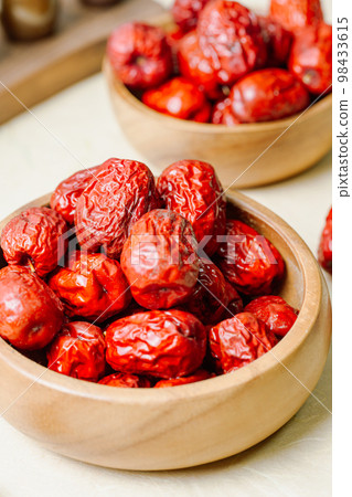 Fresh Korean Jujube in Wood Bowl Fresh Korean Jujube in Wood Bowl 98433615