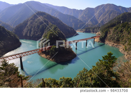 奧井湖站（靜岡縣灰原郡） 98433708