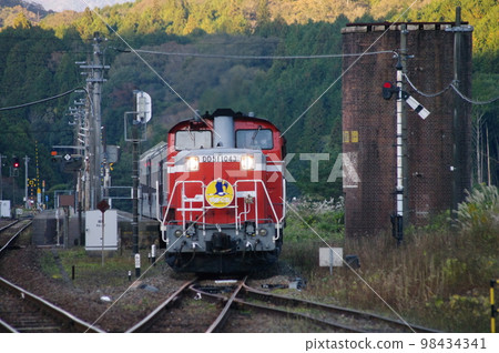 Yamaguchi Line Shinome Station DL Yamaguchi DD51 98434341