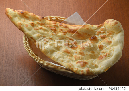 Indian food Nan 98434422