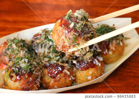 Takoyaki 98435883
