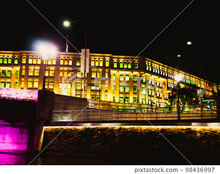 Singapore Clarke Quay Bumboat Cruise 98436997