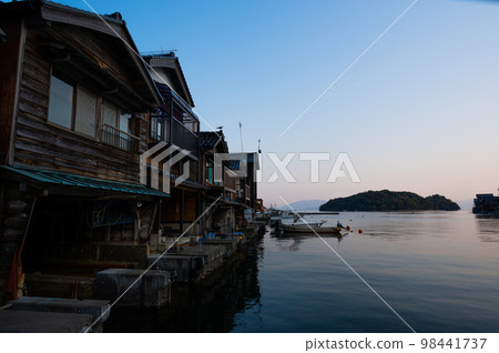 Funaya and the calm sea in the morning Funaya and the calm sea in the morning 98441737