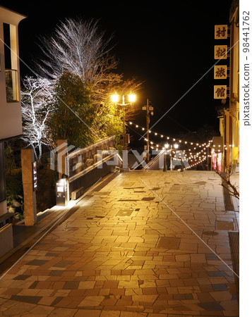 伊香保溫泉石團街的夜景 98441762