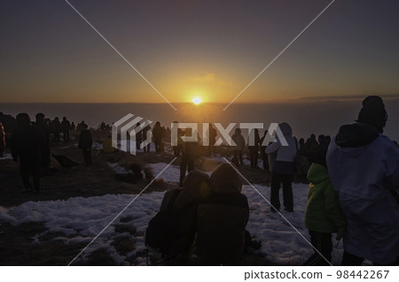 人們看日出 98442267