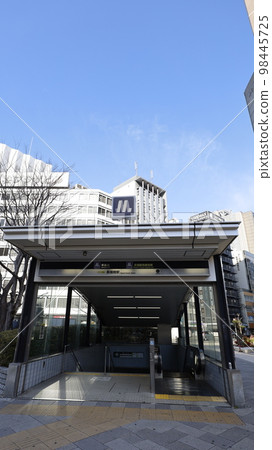 Osaka Metro堺筋線、長堀鶴見綠地線長堀橋站1號出口 98445725