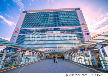 日本橫濱街景 期待相鐵新橫濱線、東急新橫濱線開通後更加便利的新橫濱站（3月） 98445738