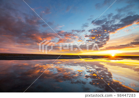 Lake on sunset 98447283