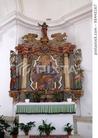 Altar of Saint Joseph in the Church of Assumption of the Virgin Mary in Pokupsko, Croatia 98448167