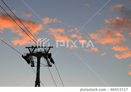 Yokohama Minatomirai 21 evening view Yokohama Minatomirai 21 evening view 98453317