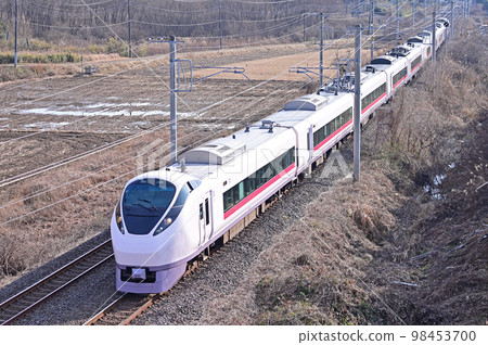 常磐線龍崎市～牛久 JR東日本E657系K7編隊（勝田）常盤常盤綠湖 98453700