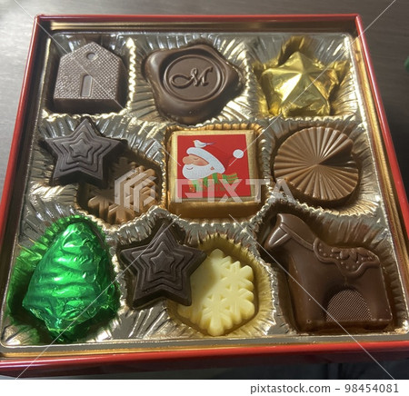 Christmas chocolate Christmas chocolate 98454081