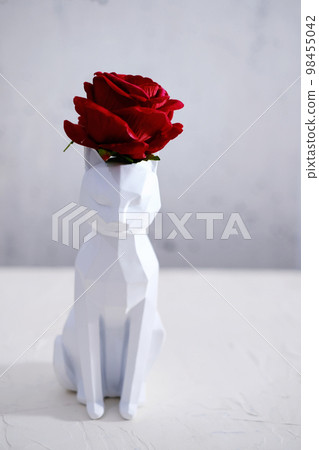 Cat sculpture statue origami geometric figurine for interior decor Cat sculpture statue origami geometric figurine for interior decor 98455042