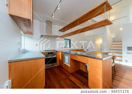 一個廚房 98455178