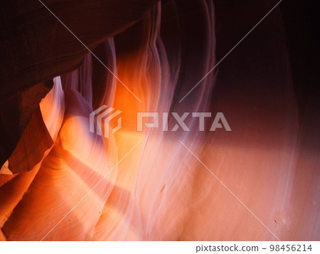 Beautiful gradation of Antelope Canyon 98456214