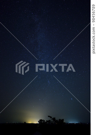 City lights over the plain Summer Milky Way 9 City lights over the plain Summer Milky Way 9 98456789