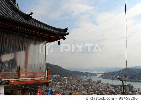 從千光寺主殿看尾道街景 從千光寺主殿看尾道街景 98458290