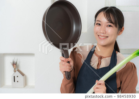 蔥花女炒鍋 98458930