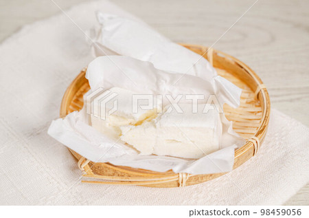 籃子上的冰麻糬 籃子上的冰麻糬 98459056