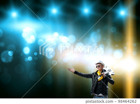 Rock star on stage Rock star on stage 98464262