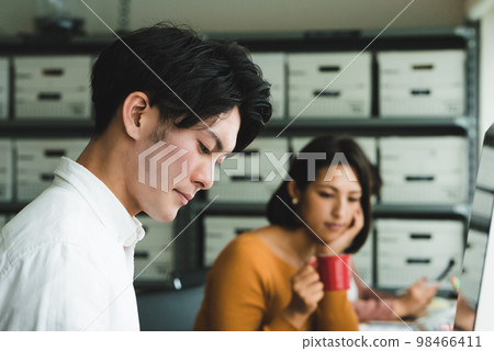 Design office 98466411