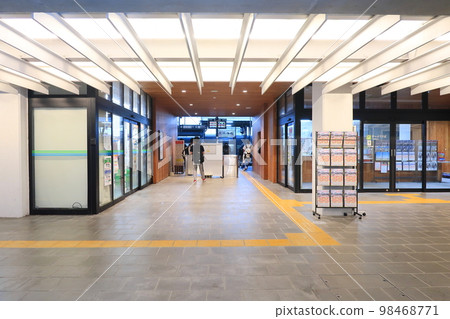 A rainy morning in the summer of 2022, scenery from the train window from Saiki Station to Nobeoka Station on the Nippo Main Line 98468771